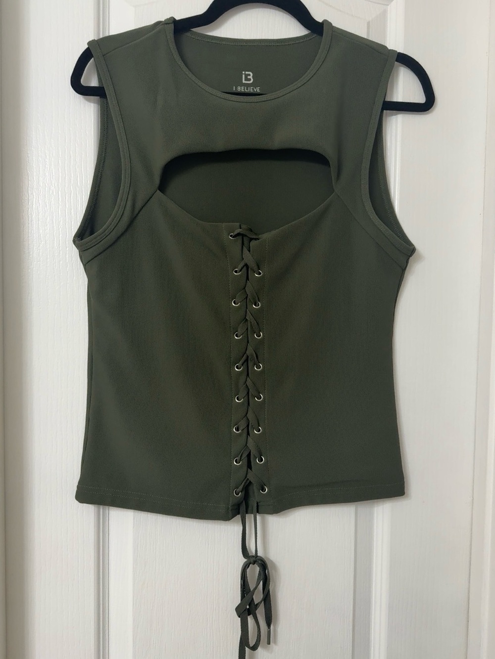I BELIEVE olive green chest cutout front lace up corset style top Size 2XL